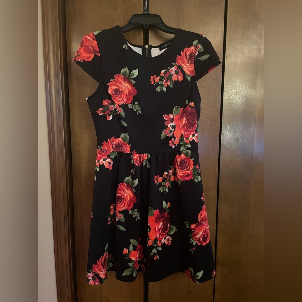 B Darlin black rose dress homecoming super flattering offer✨